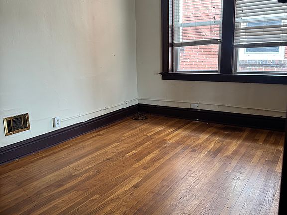 5th image of 6029 Carlsbad Ave #2N