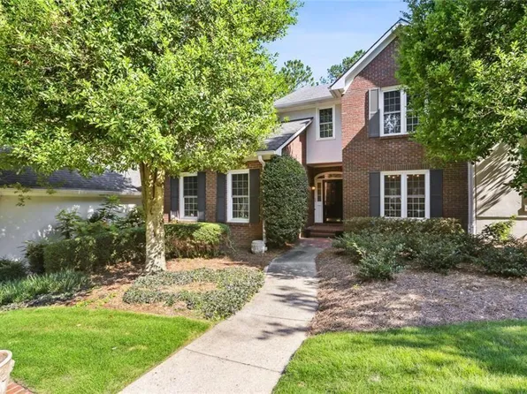 5684 River Oaks Pl NW, Sandy Springs, GA 30327