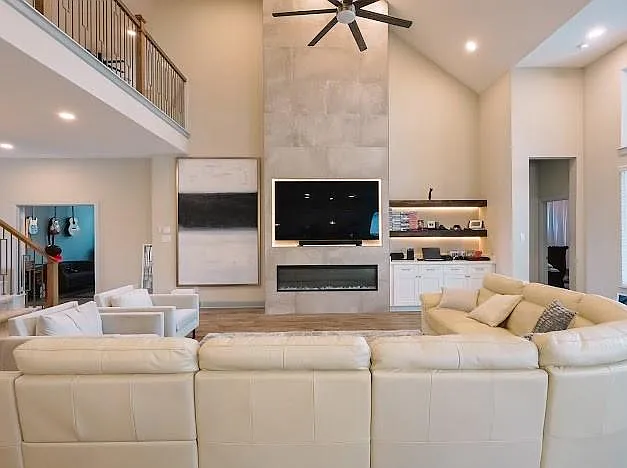 5823 Ash Valley Dr — Photo 16