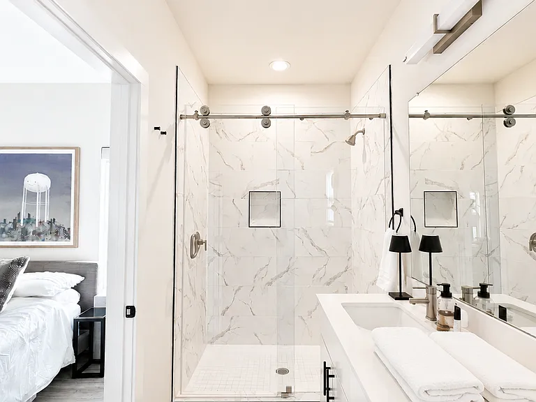 6016 Fairway St #2 Furnished Bedroom Suite 1 Bathroom