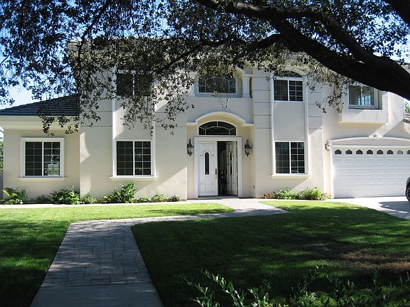 2nd image of 182 W La Sierra Dr