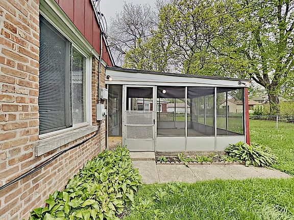 5th image of 8737 S Utica Ave