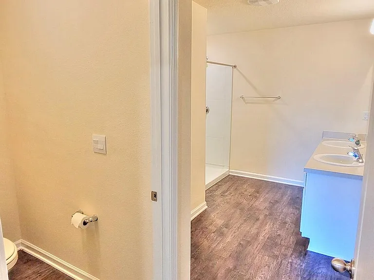 121 Aveiro Way — Photo 18