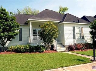 555 Winterhaven Dr, Baton Rouge, LA 70810