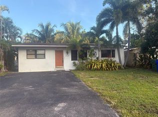 3137 SW 13th Ct, Fort Lauderdale, FL 33312