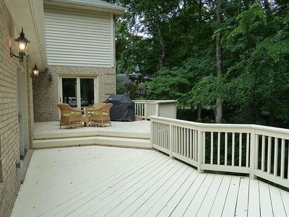 5th image of 2488 Rocky Top Ct
