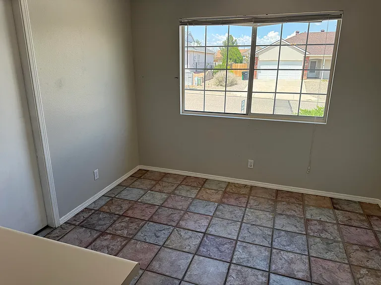 7328 Pechora Dr NE — Photo 9