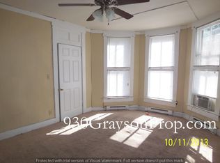 930 8th St, Columbus, IN 47201