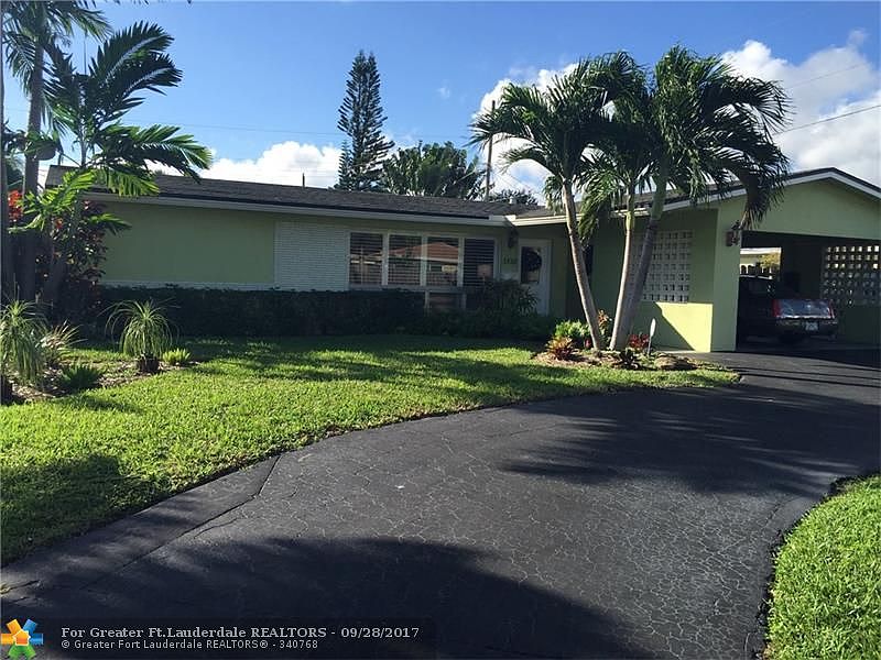 1st image of 1510 NE 40th Pl
