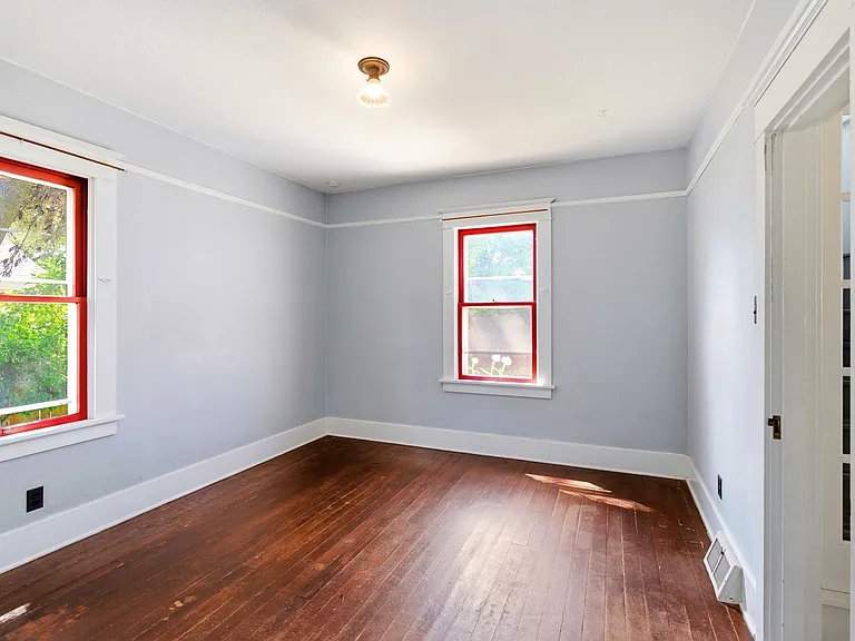 7245 N Newell Ave — Photo 12