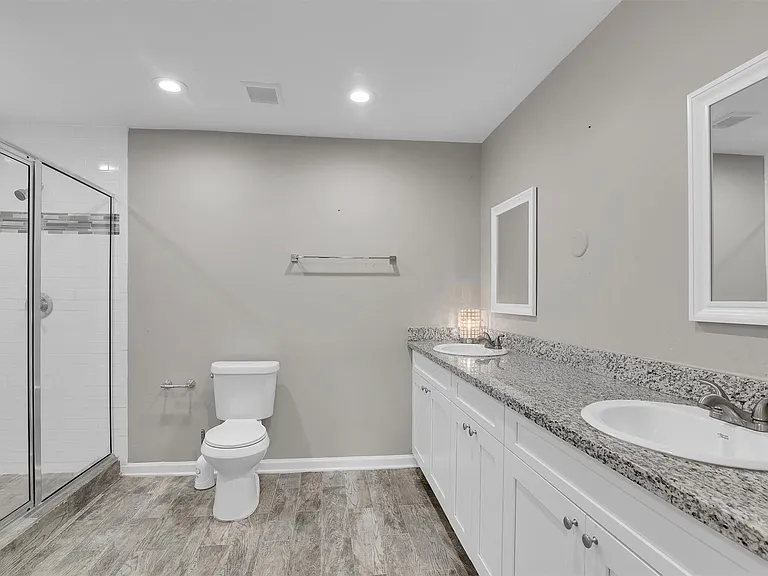 3555 Balboa Cir — Photo 13