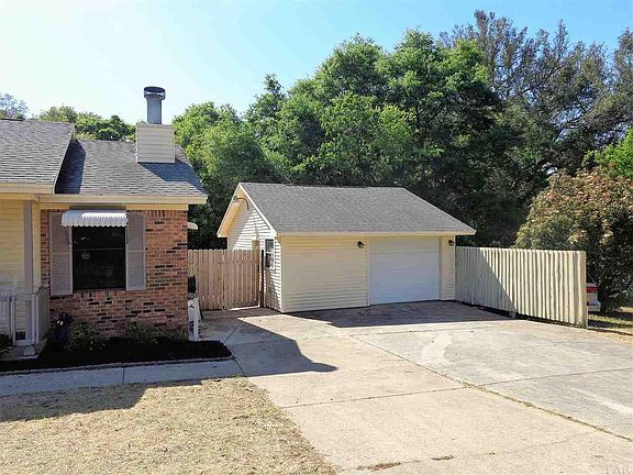 4th image of 4553 Independence Ave
