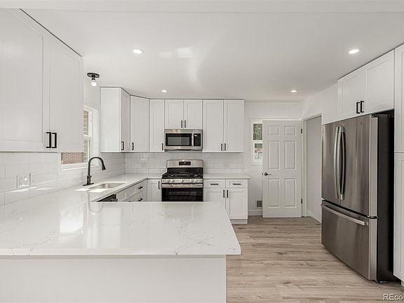 3rd image of 10544 Carmela Lane