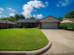 708 N Cross Timbers Dr, Oklahoma City, OK 73160