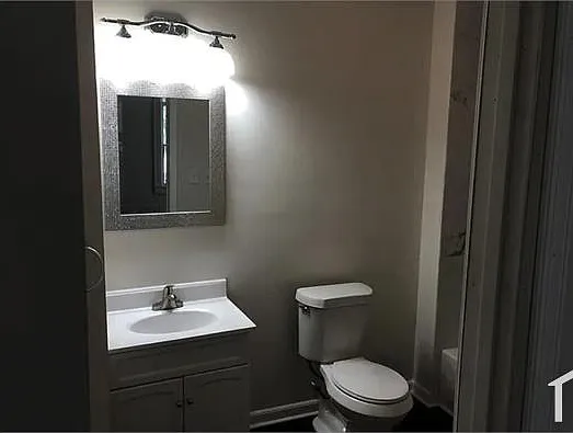 3 bed, $1,550 — Photo 2