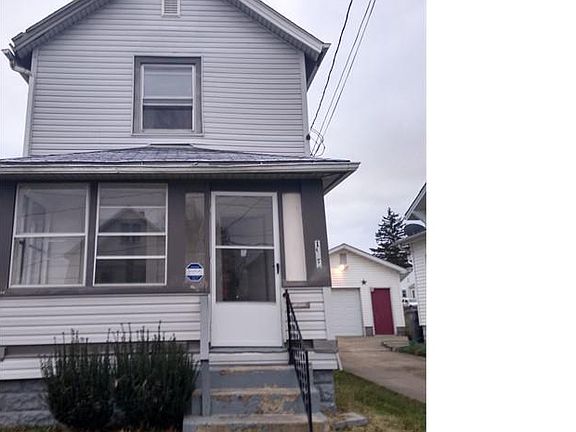 2nd image of 1951 Manhattan Ave