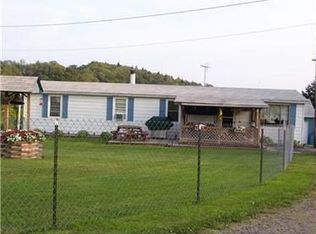 173 Sanner Dr, Garrett, PA 15542