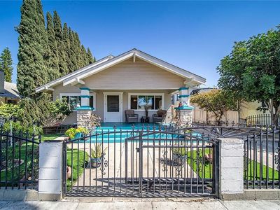 1016 Vina Ave, Long Beach, CA, 90813