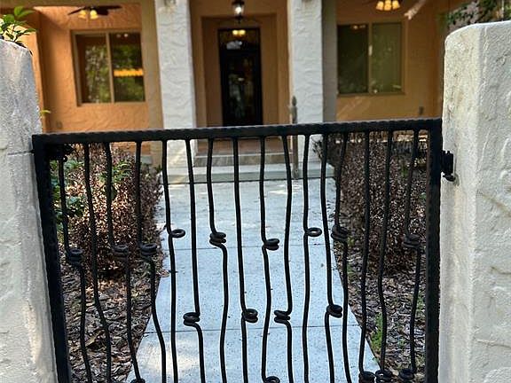 5th image of 250 GARDEN STREET
