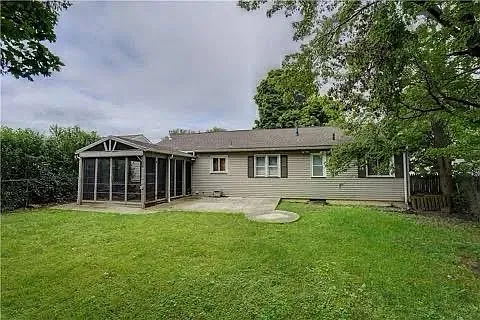 184 Bennett Ave