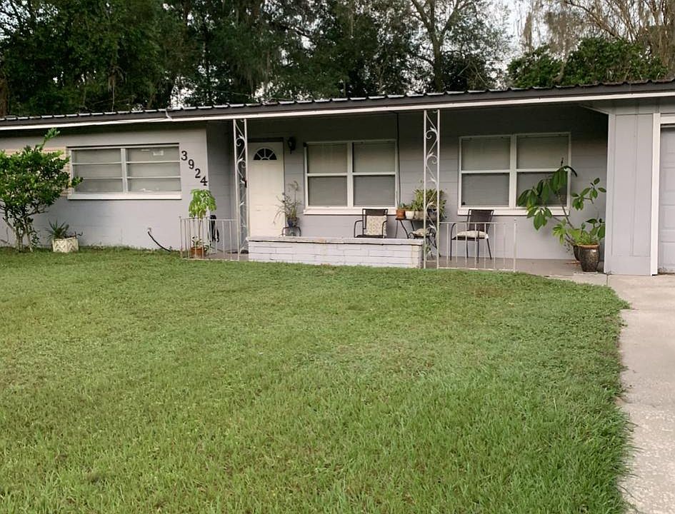 1st image of 3924 NW 36th St