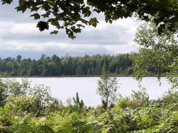 Waterfront Munising Mi Waterfront Homes For Sale 12 Homes Zillow