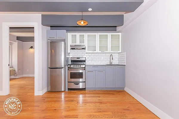 Rented by MySpaceNYC | media 1