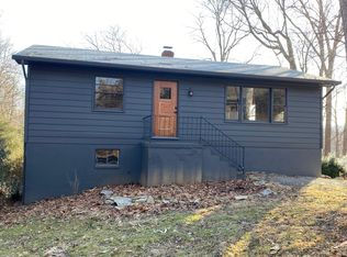 11338 Dutchmans Creek Rd, Lovettsville, VA 20180