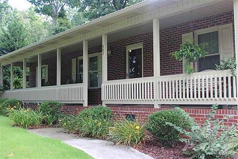 1st image of 920 Woodway Dr