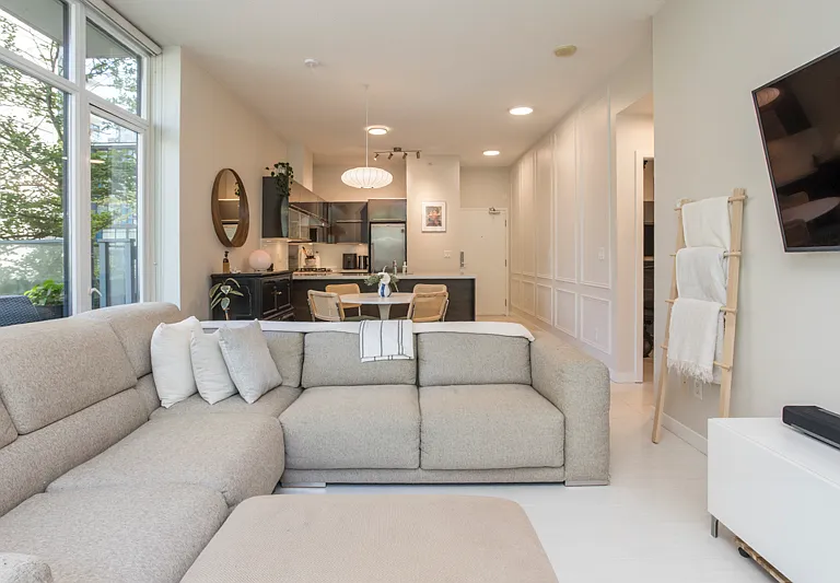1252 Hornby St #401 — Photo 1