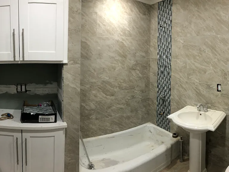 140-17 84th Dr #5A — Photo 12