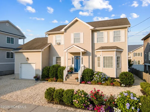 979 Ocean Ave, Mantoloking, NJ 08738