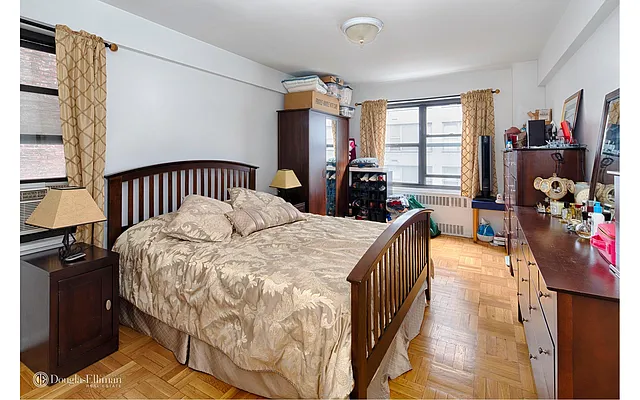 Rented by Douglas Elliman | media 10