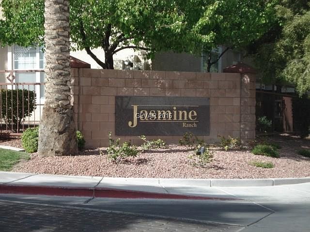 1st image of 5855 Valley Dr Unit 1082