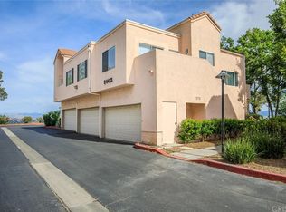 24413 Leonard Tree Ln UNIT 204, Newhall, CA 91321