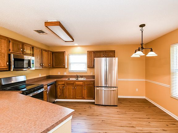 5th image of 10891 Krugerrand Ln