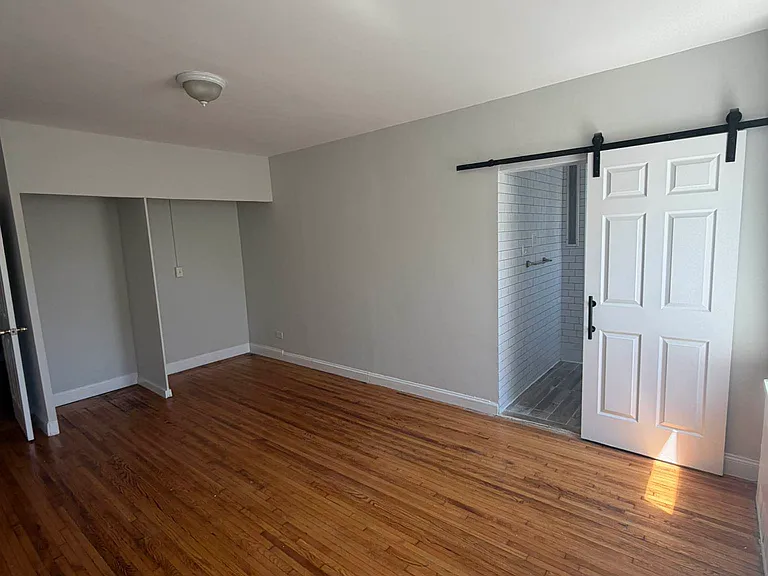 3300 Netherland Ave #1J — Photo 3