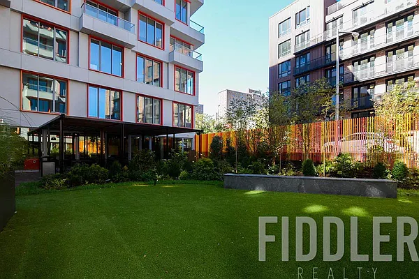 Rented by The KCI Group | media 31