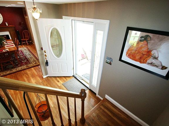 3rd image of 5397 Gainsborough Dr