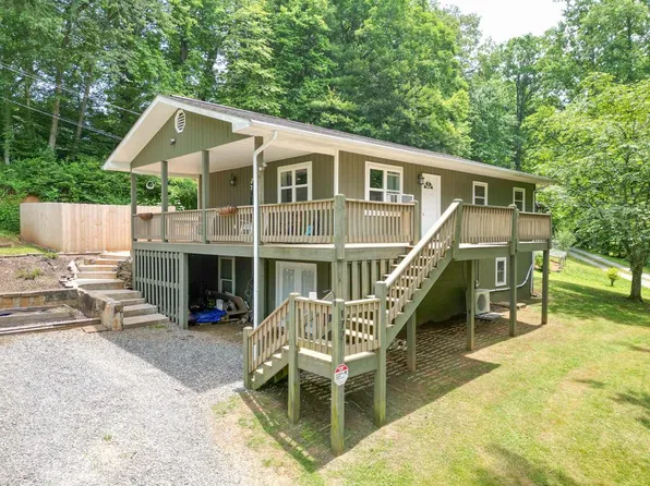 172 Tucker White Hollow St, Andrews, NC 28901