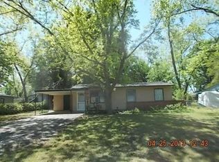 2458 Vivian Dr, Macon, GA 31206