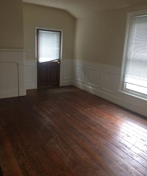 114 E Lee St #6 — Photo 4