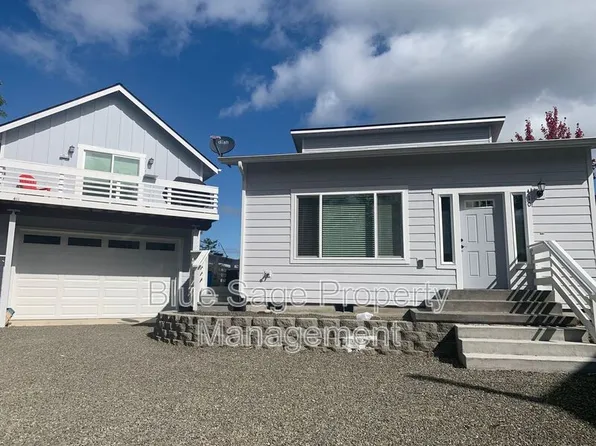 410 Eddy Ct, Port Townsend, WA 98368