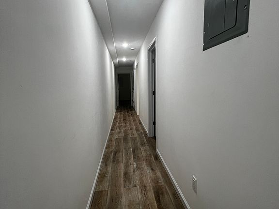 5th image of 720 E 232nd St #3