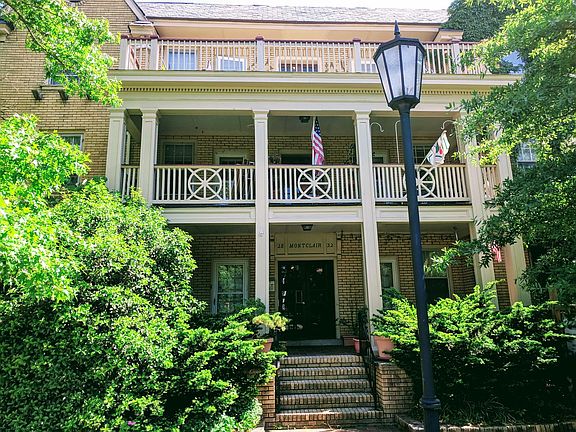 2nd image of 2832 Monument Ave APT 12