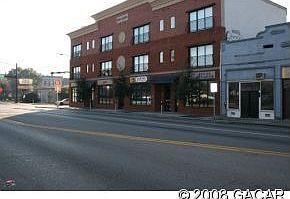 5th image of 609 W University Ave