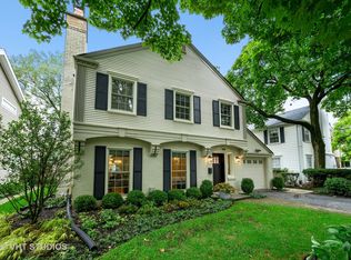 1241 Richmond Ln, Wilmette, IL