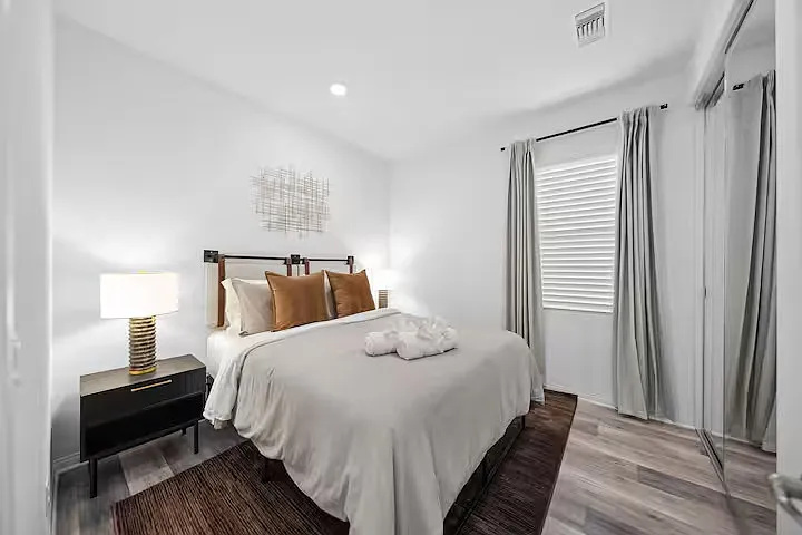 7906 Montecito Ln — Photo 5