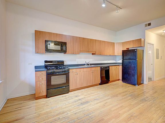 2nd image of 1815 N Milwaukee Ave #3