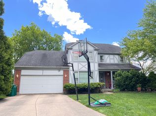 439 Cedar Ct S, Buffalo Grove, IL 60089